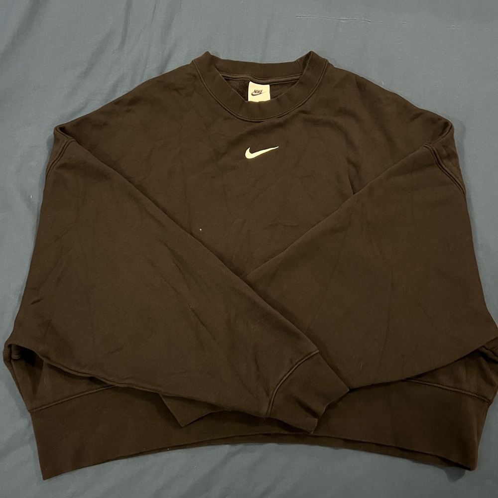Nike Oversized Cropped Crewneck